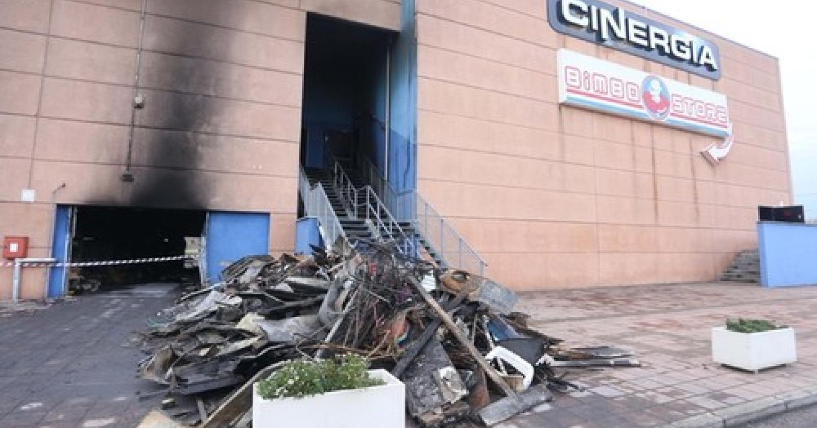 Cinergia New Look Market incendio 18