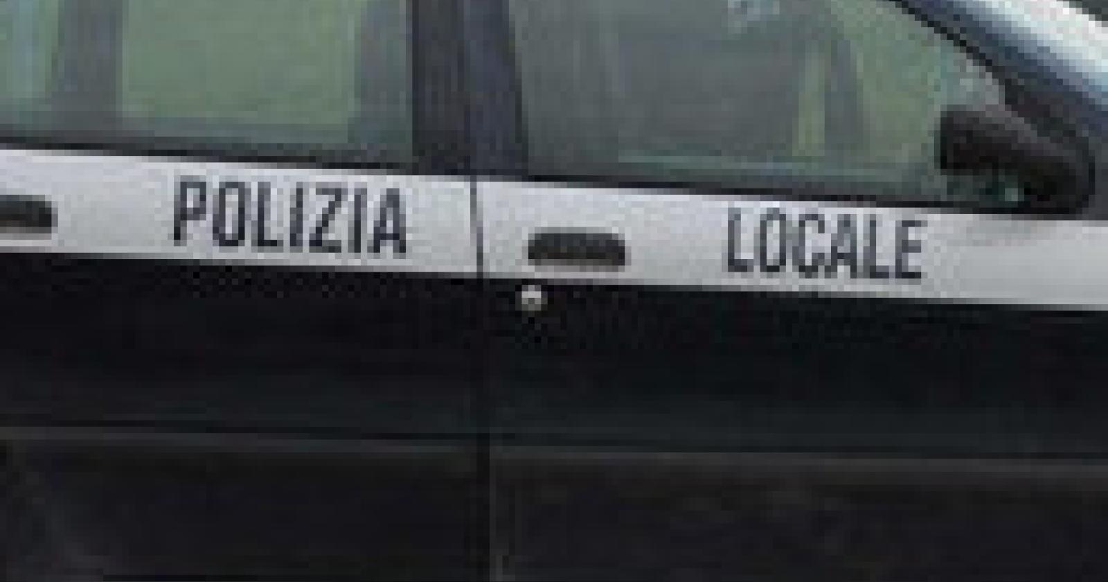 34737