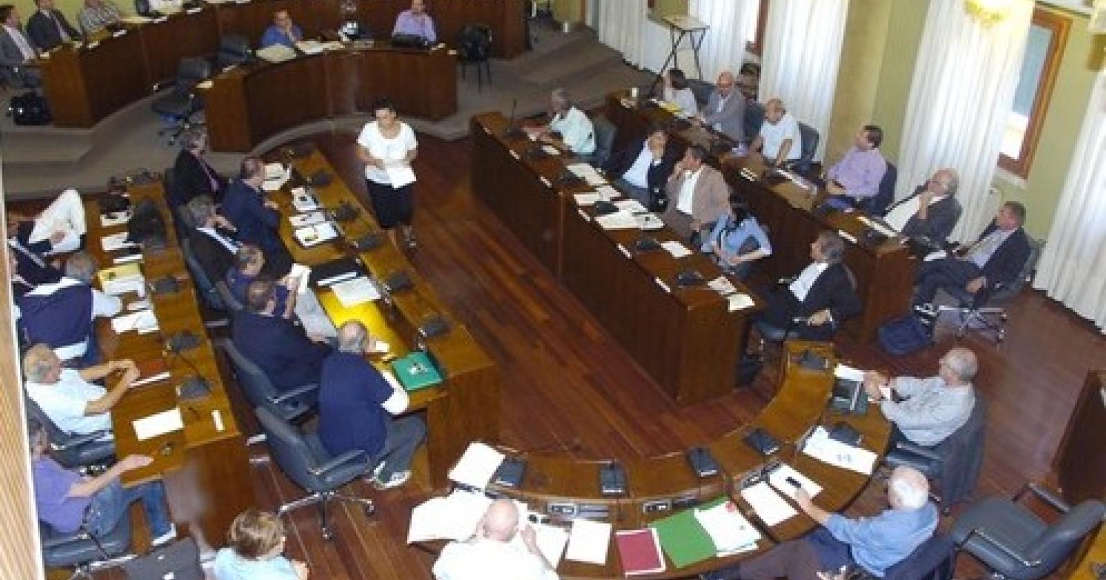 consiglio%20comunale[1].JPG