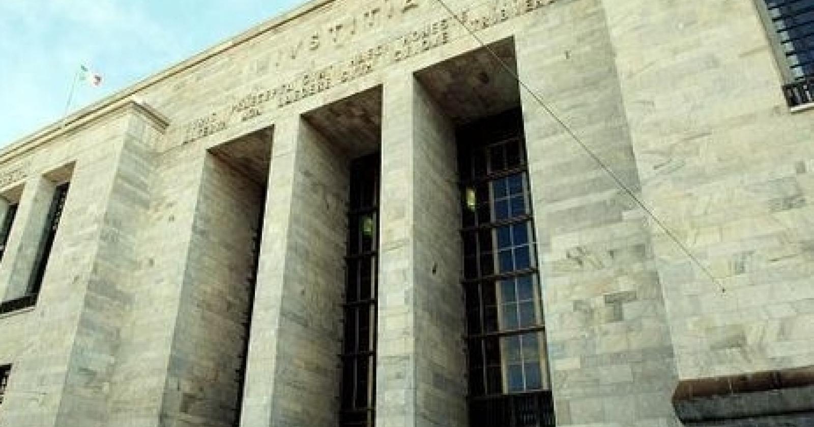 tribunale[2].JPG