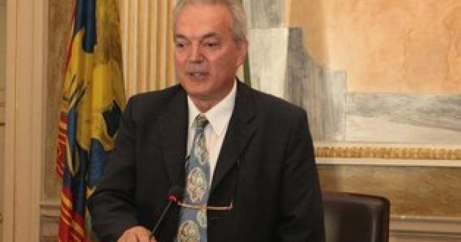 L’ex sindaco Grassia ci riprova