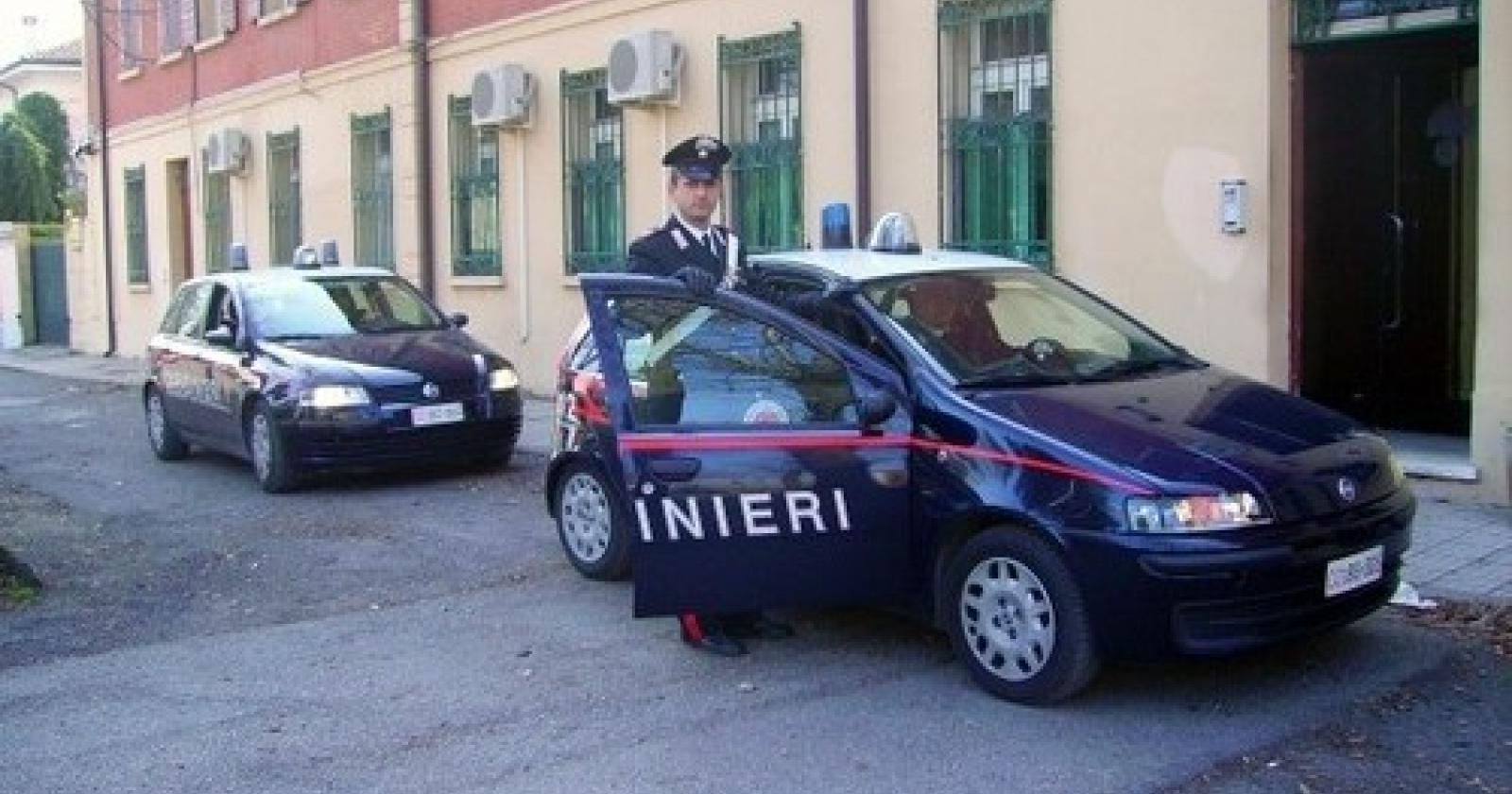 carabinieri[9].JPG