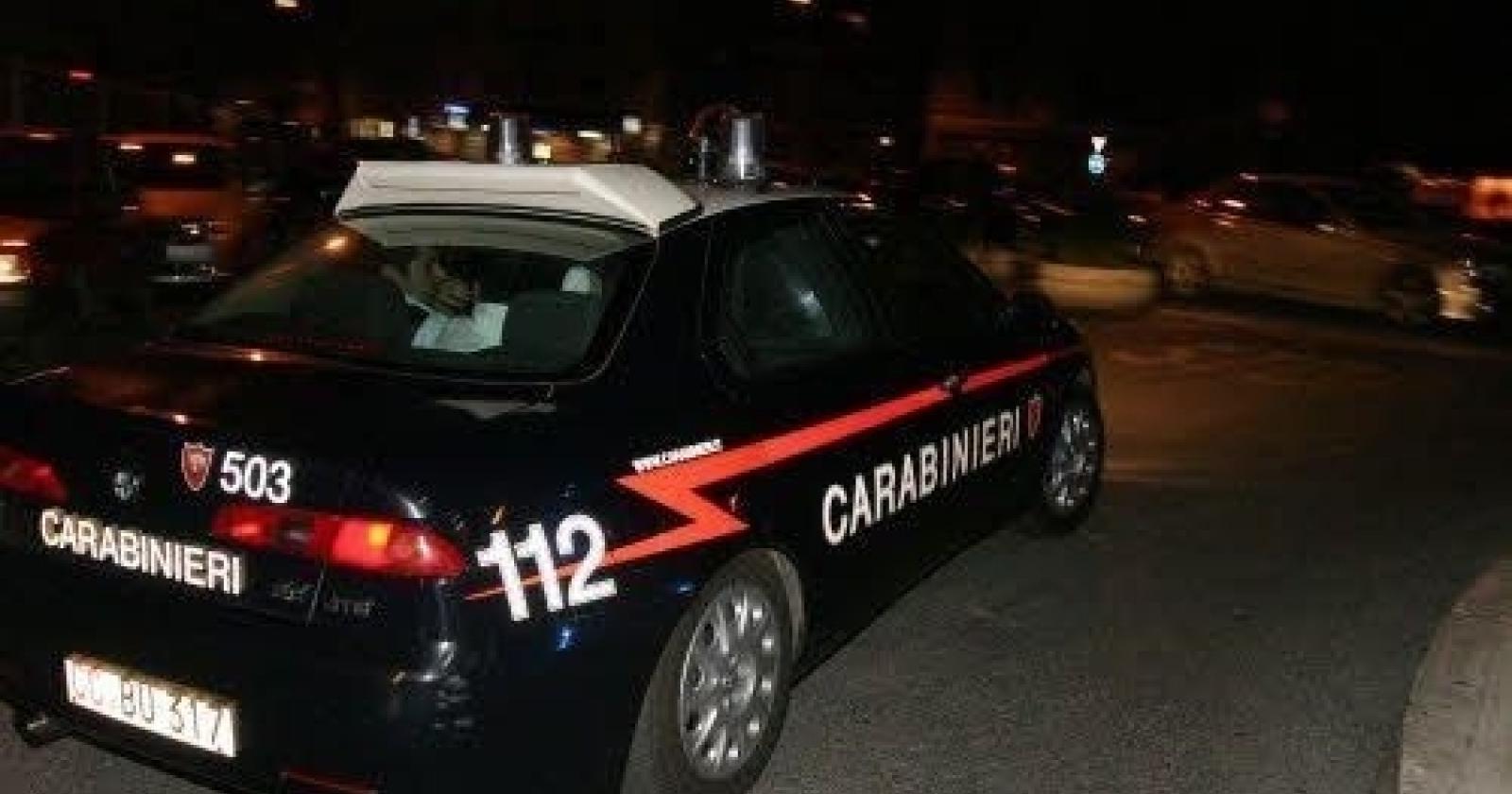 Pestano e derubano un anziano: arrestati