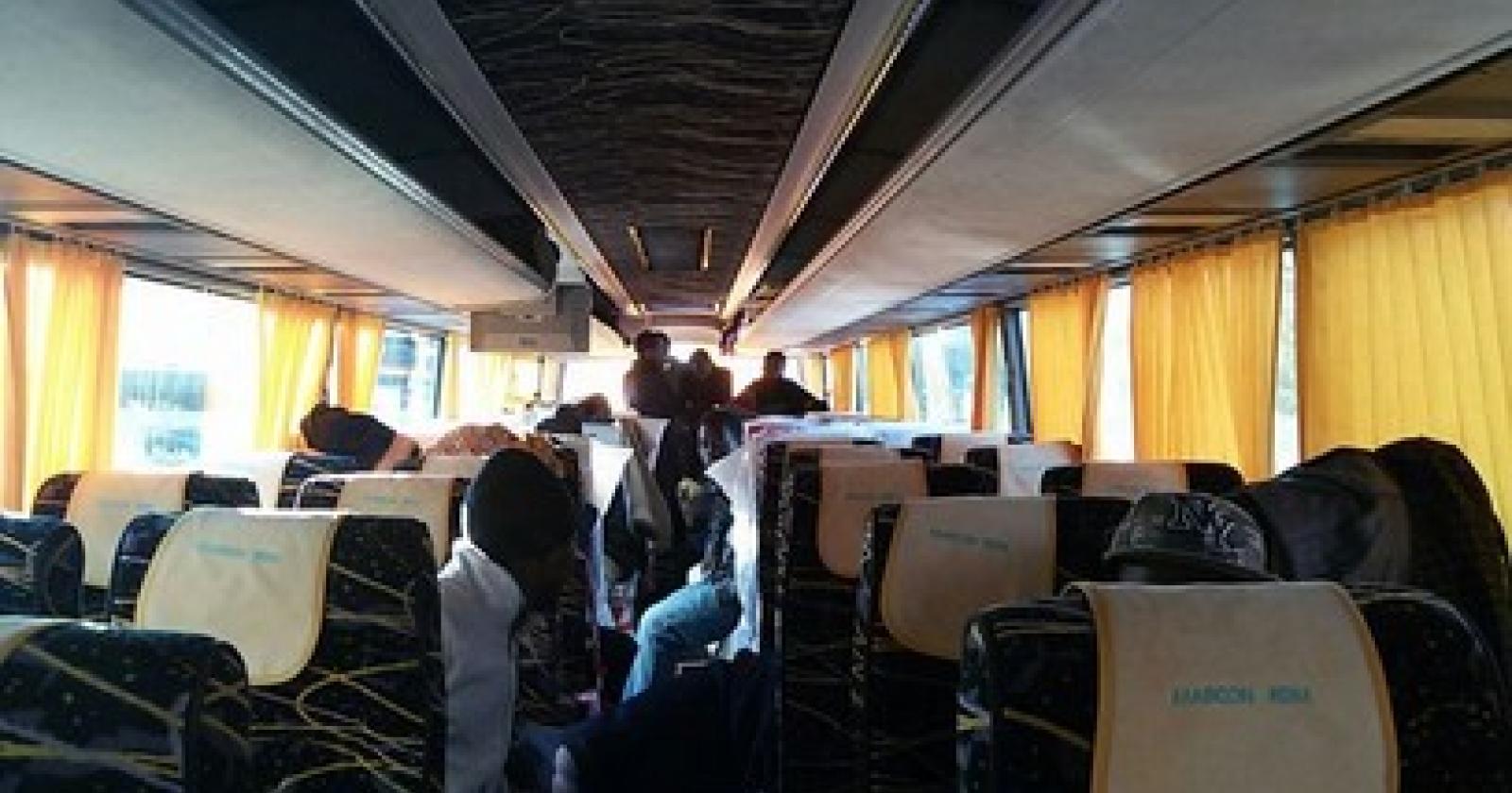 43762
