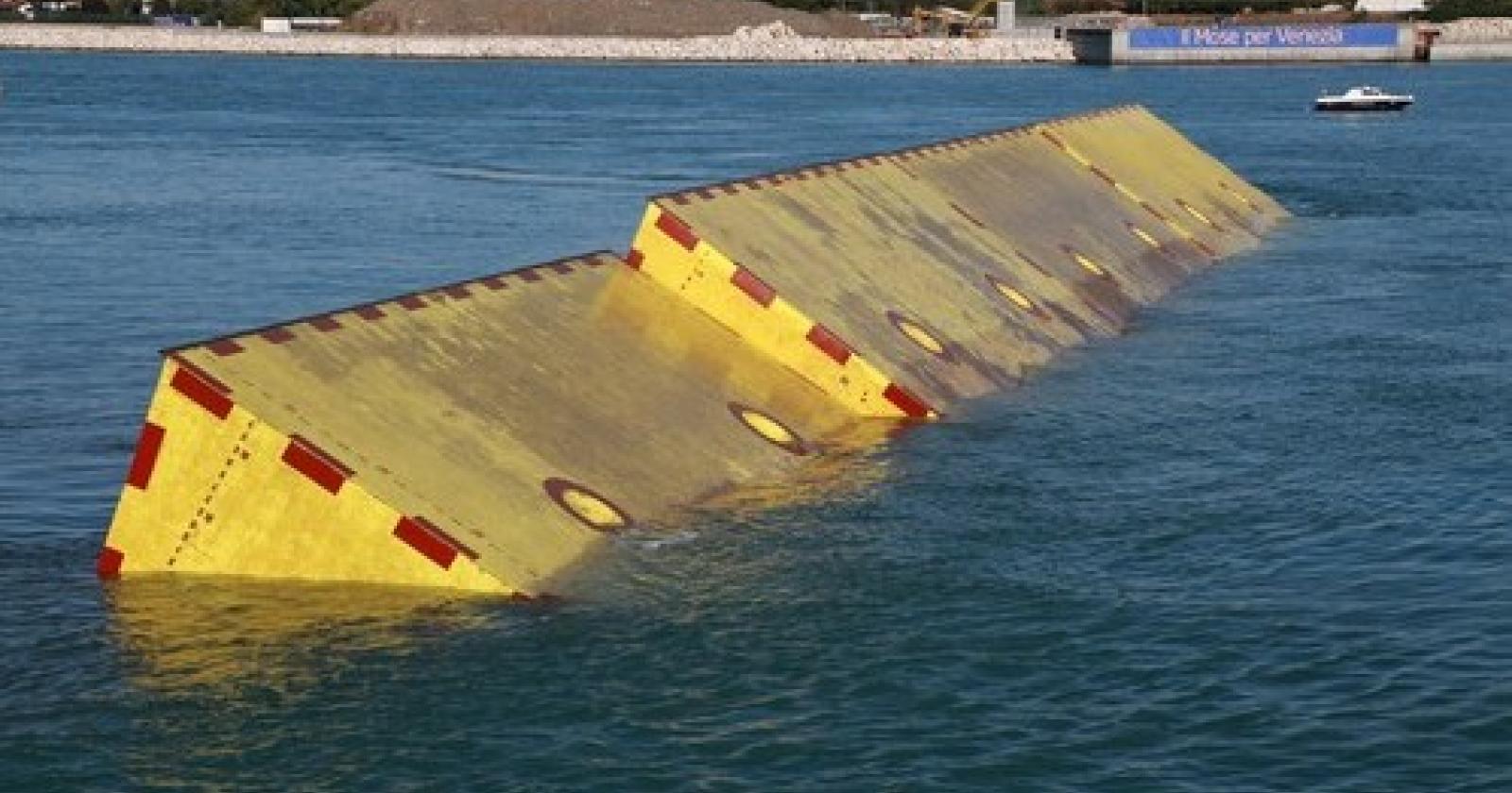 Acqua alta, mercoledì Mose in azione