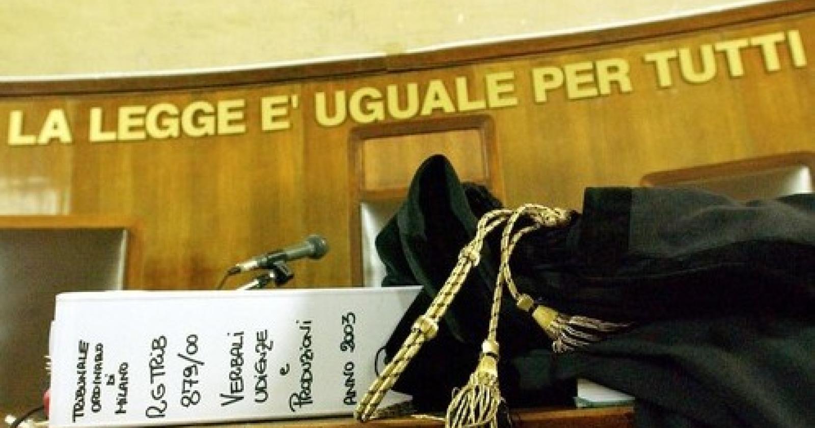 tribunale[2].JPG