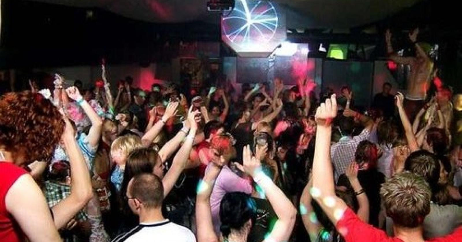 rave[1].JPG