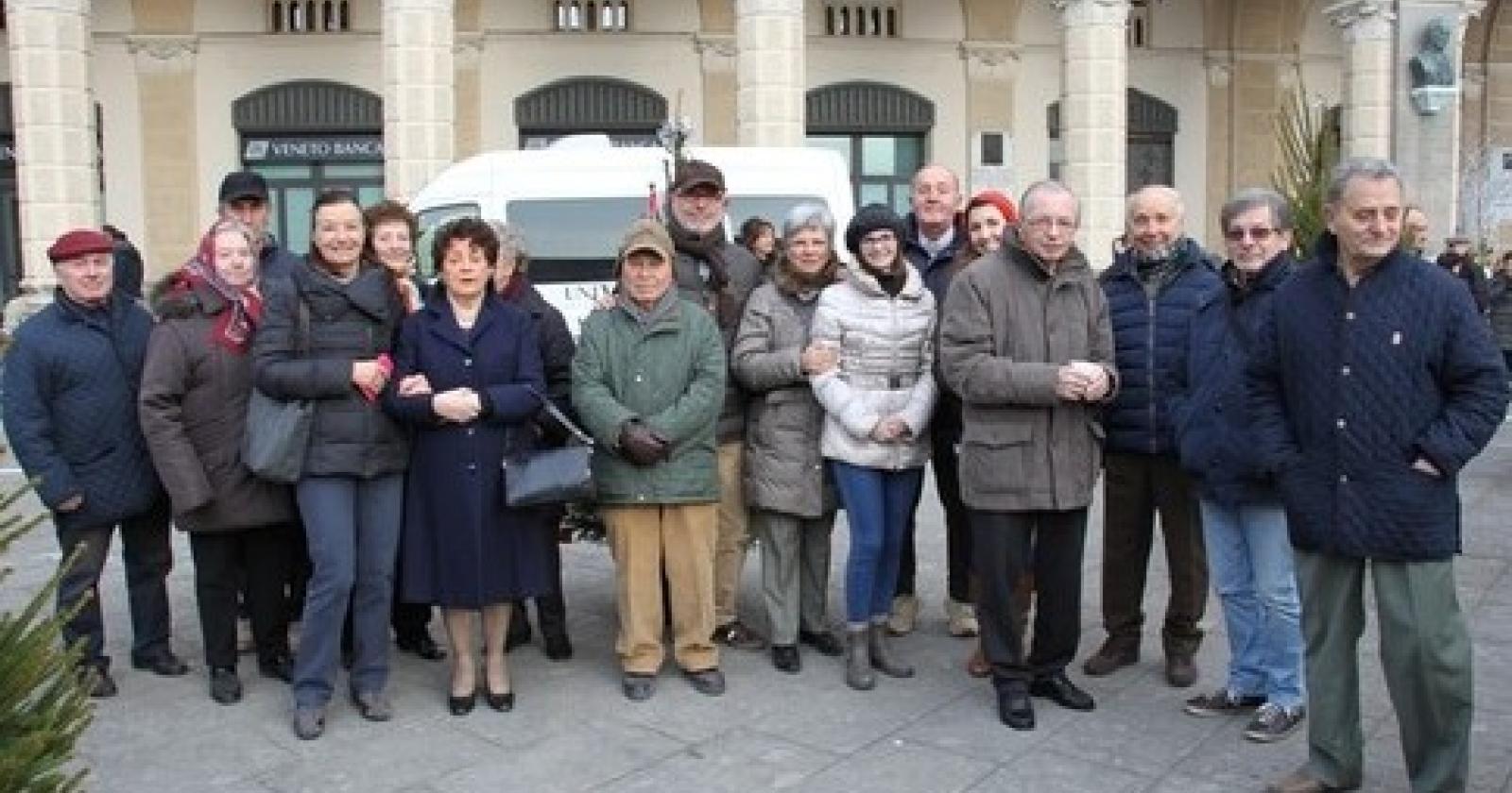 volontari centro sollievo.JPG