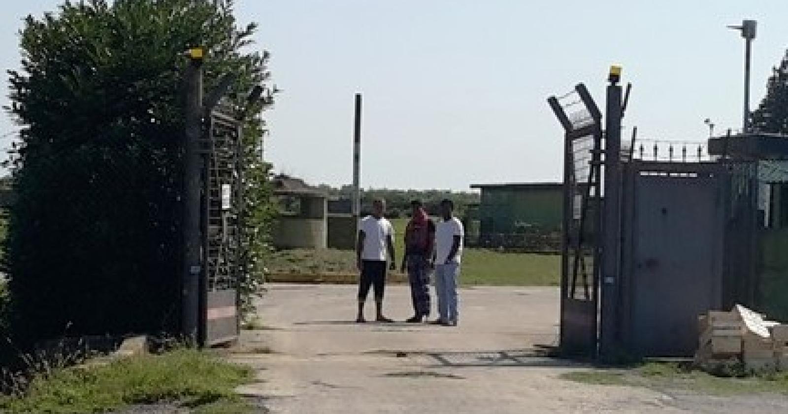 cona conetta profughi.JPG