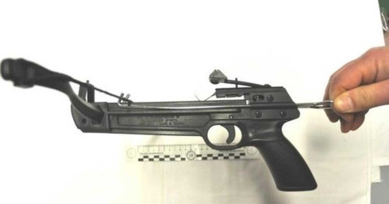 balestra polizia.jpg