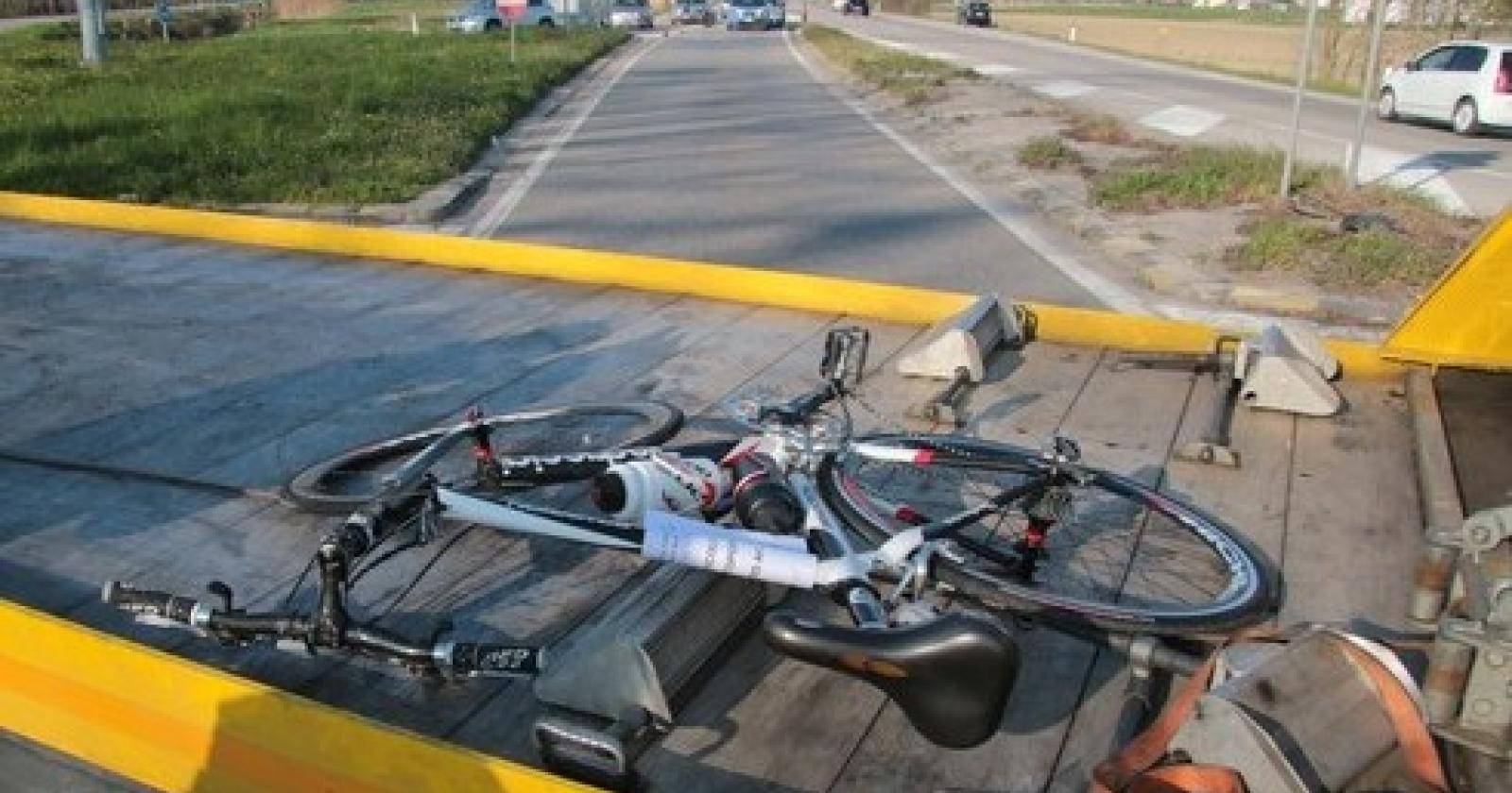 incidente statale 16.JPG