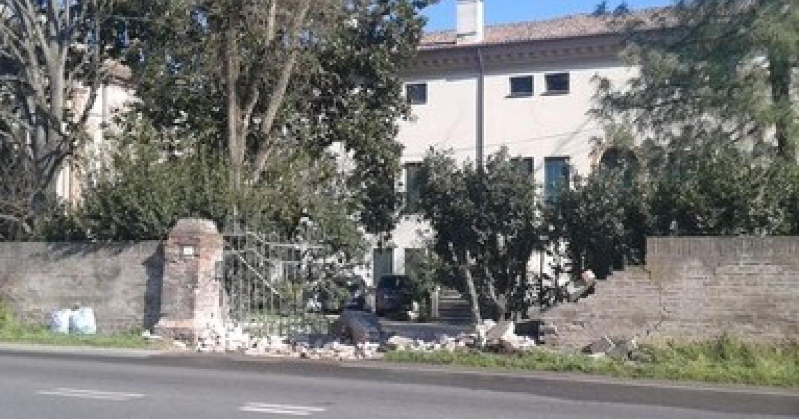 mura villa stampanoni.JPG