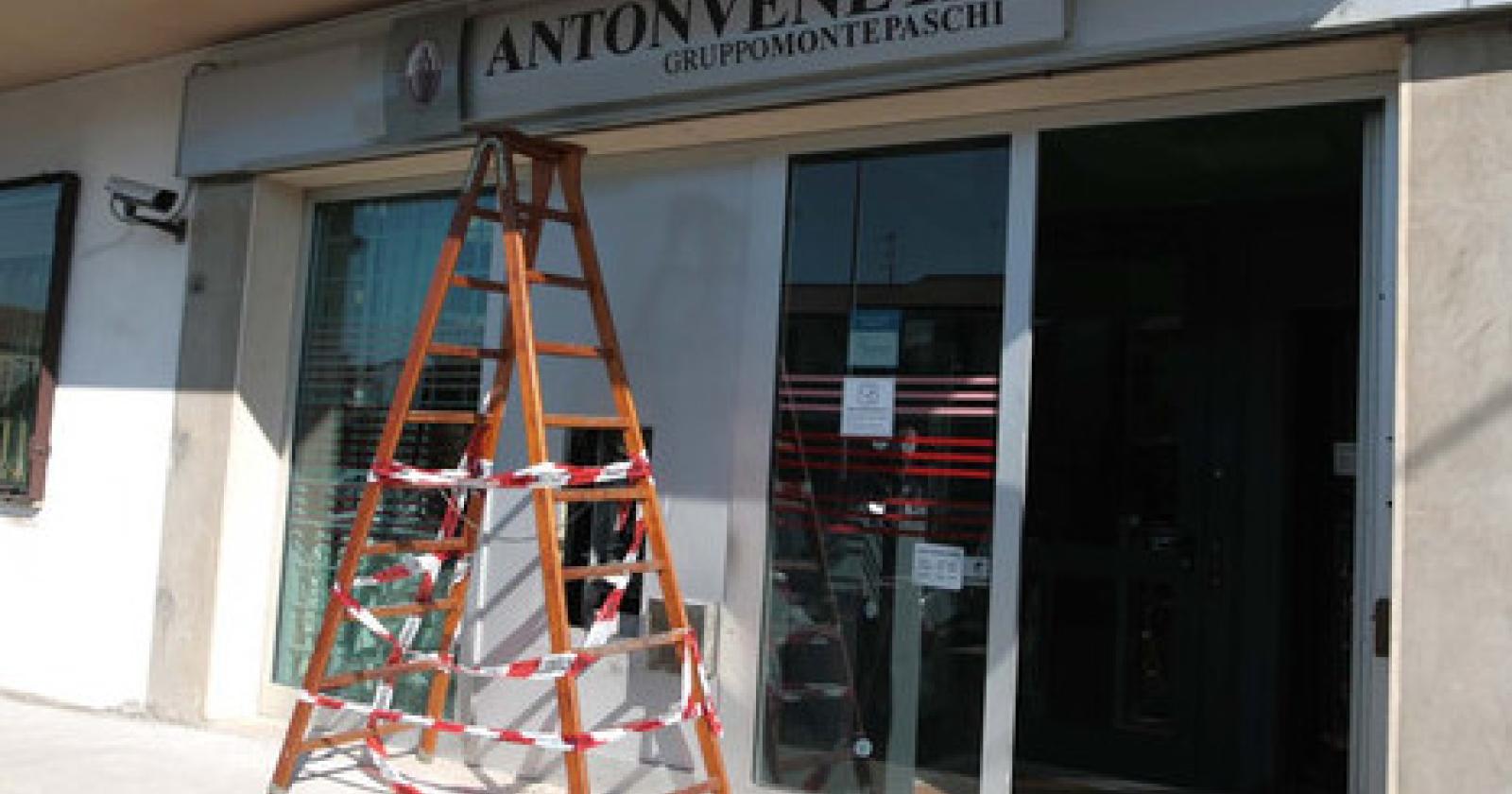 antonveneta borsea.JPG