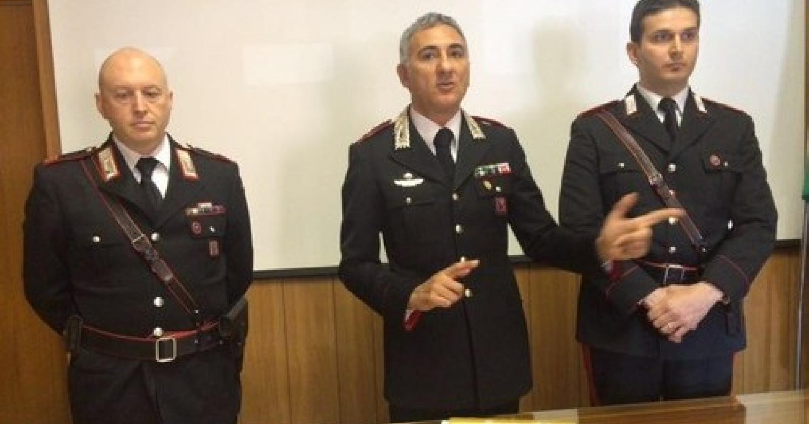 Carabinieri Rovigo spacciatore liceo (1).JPG