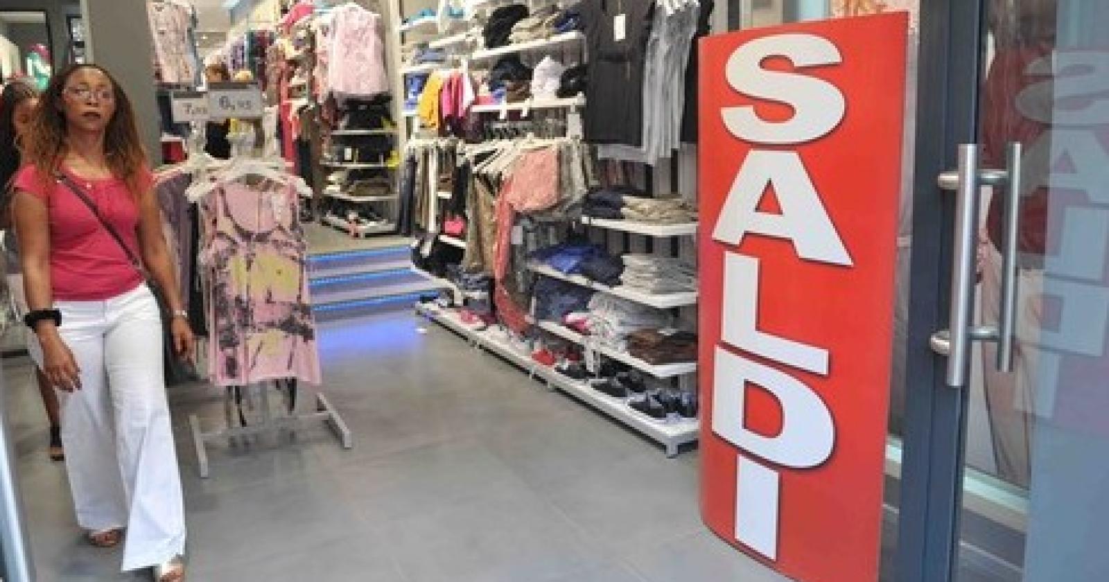shopping[1].JPG