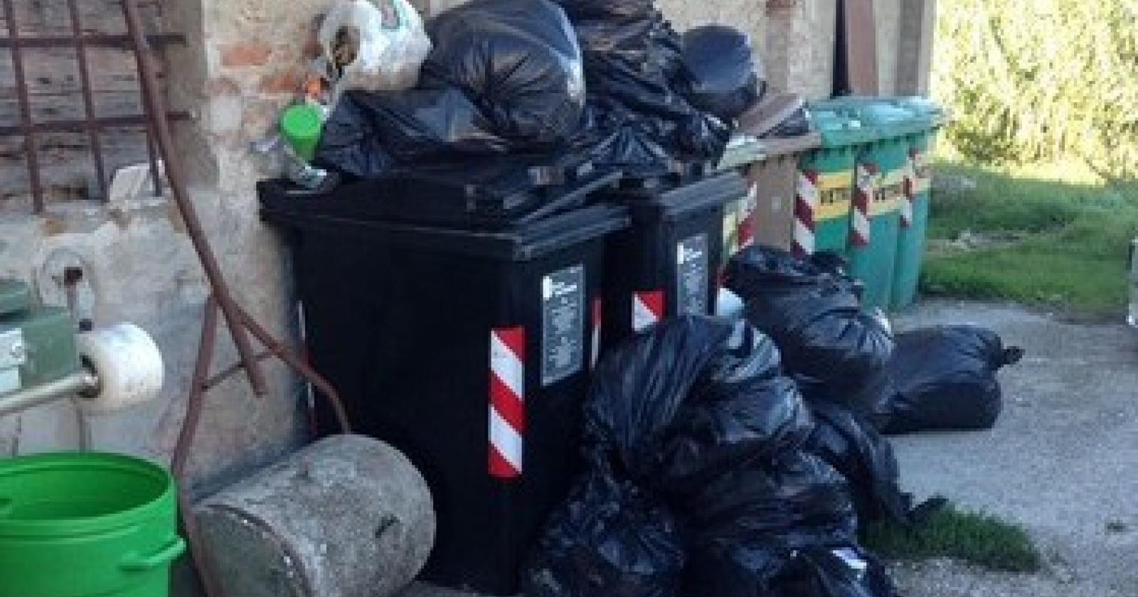 rifiuti raccolti adria.jpg