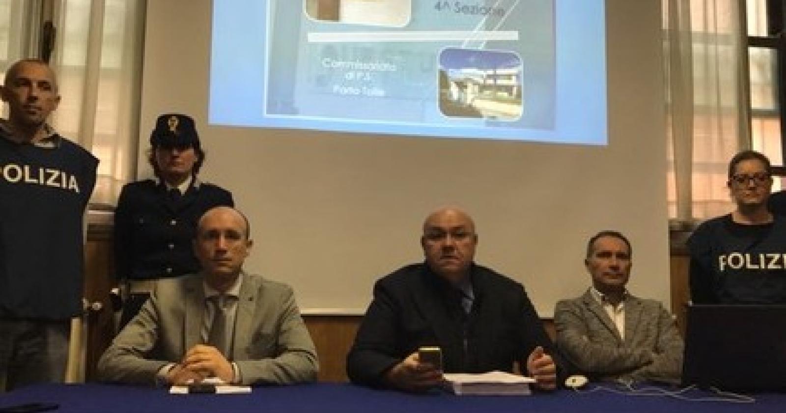 squadra mobile rovigo1.JPG