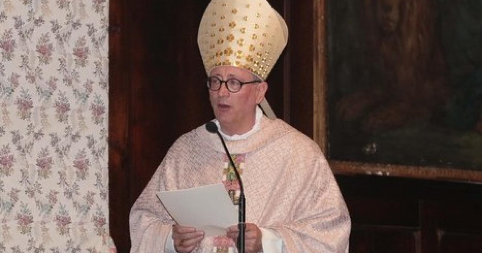 vescovo pavanello.jpg