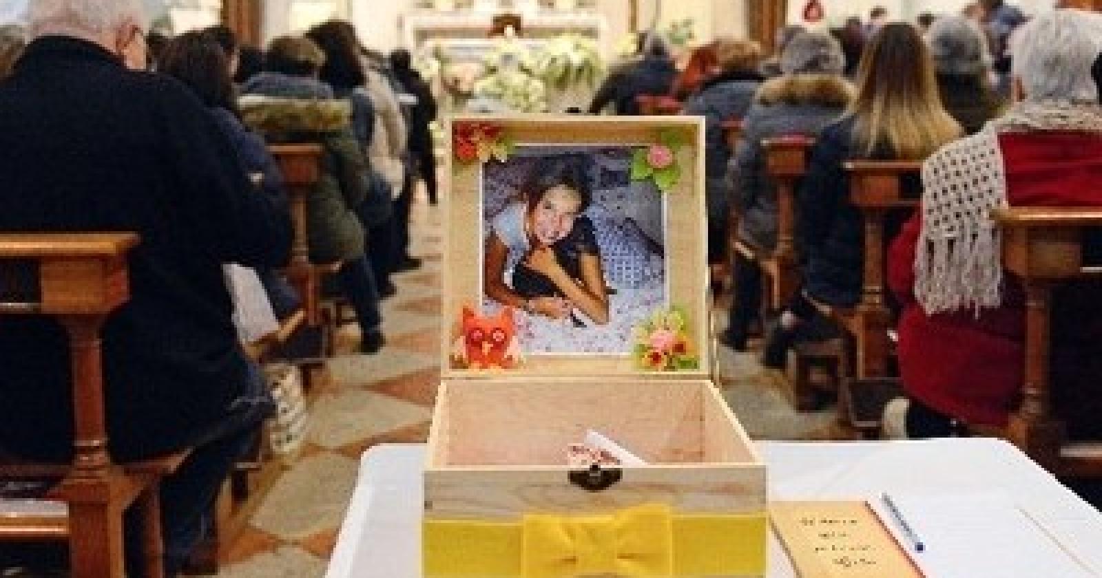 funerale giulia morandi4.JPG