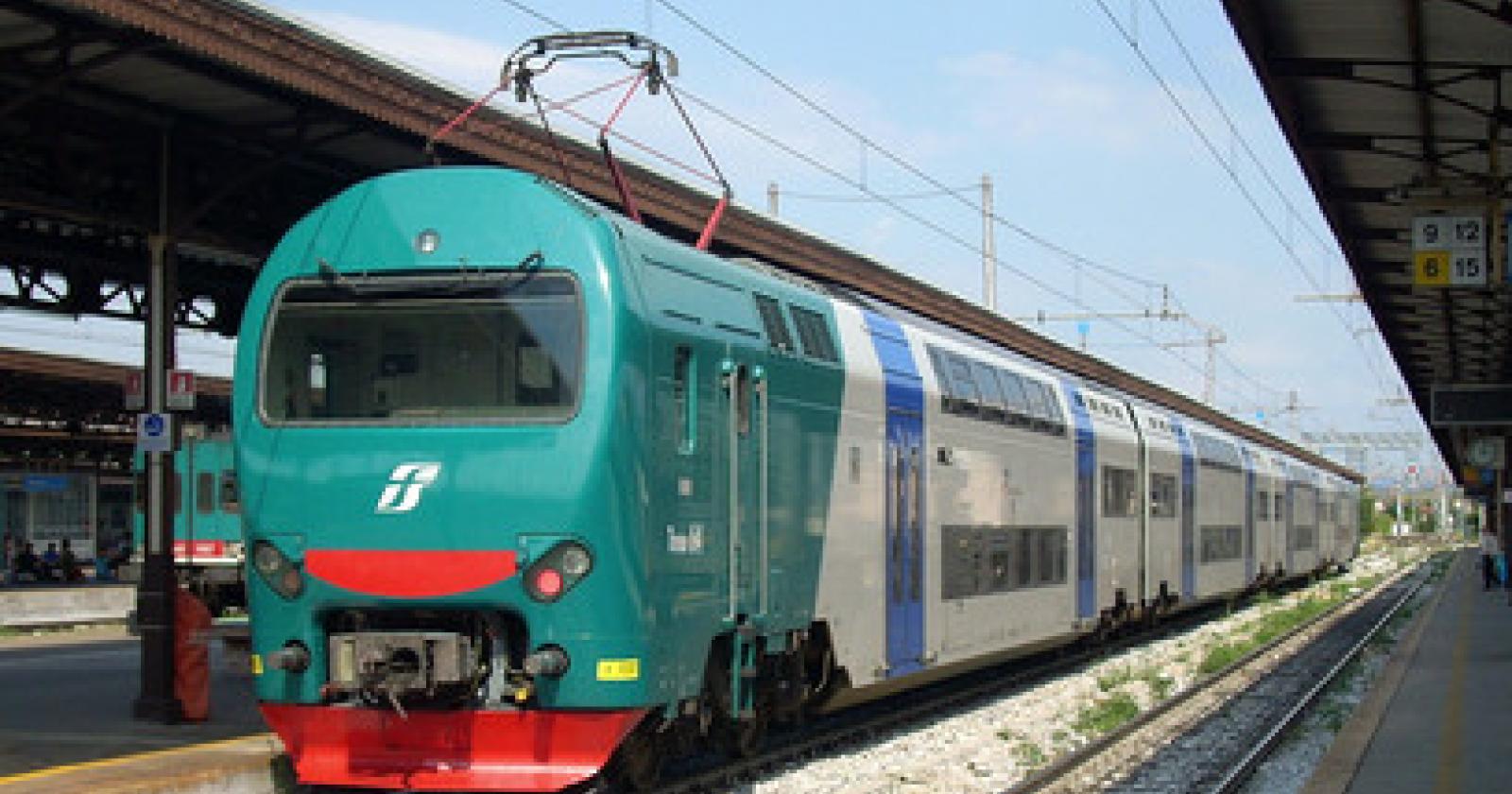 Treno soppresso, tutti in pullman