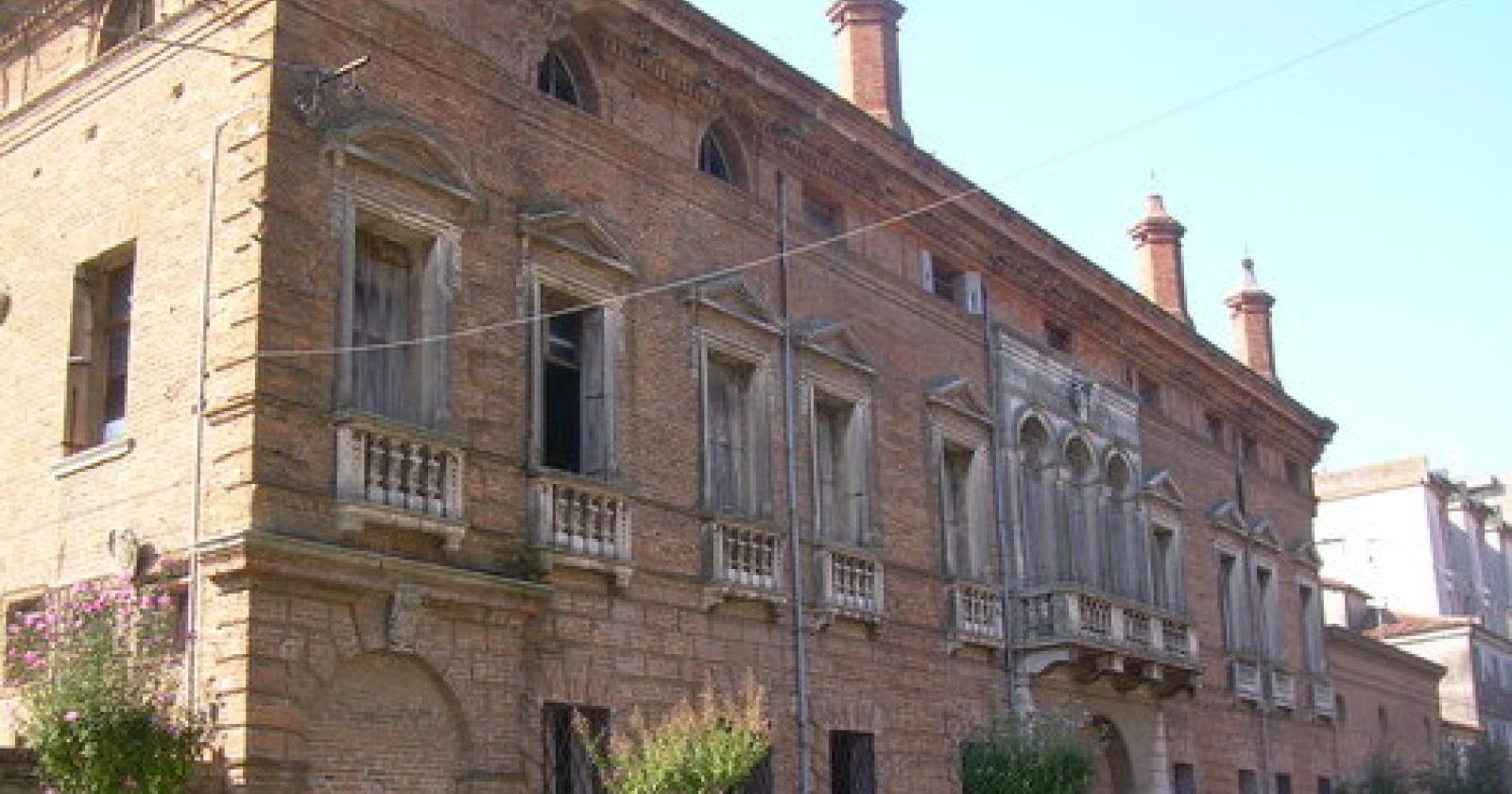 palazzo perolari lendinara.JPG