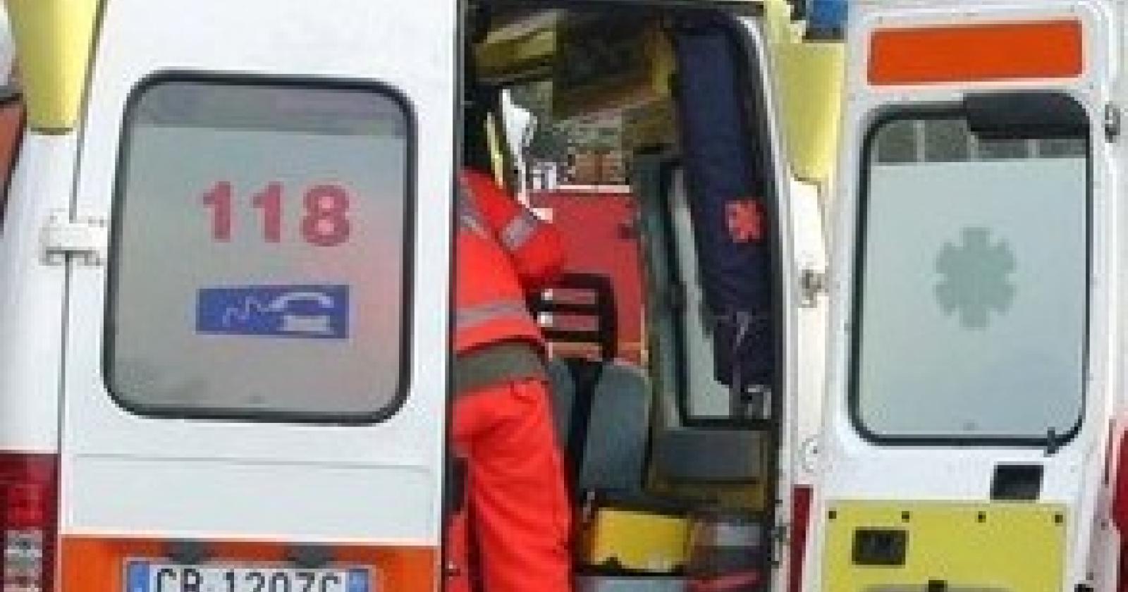 Colpito da infarto, salvato in azienda
