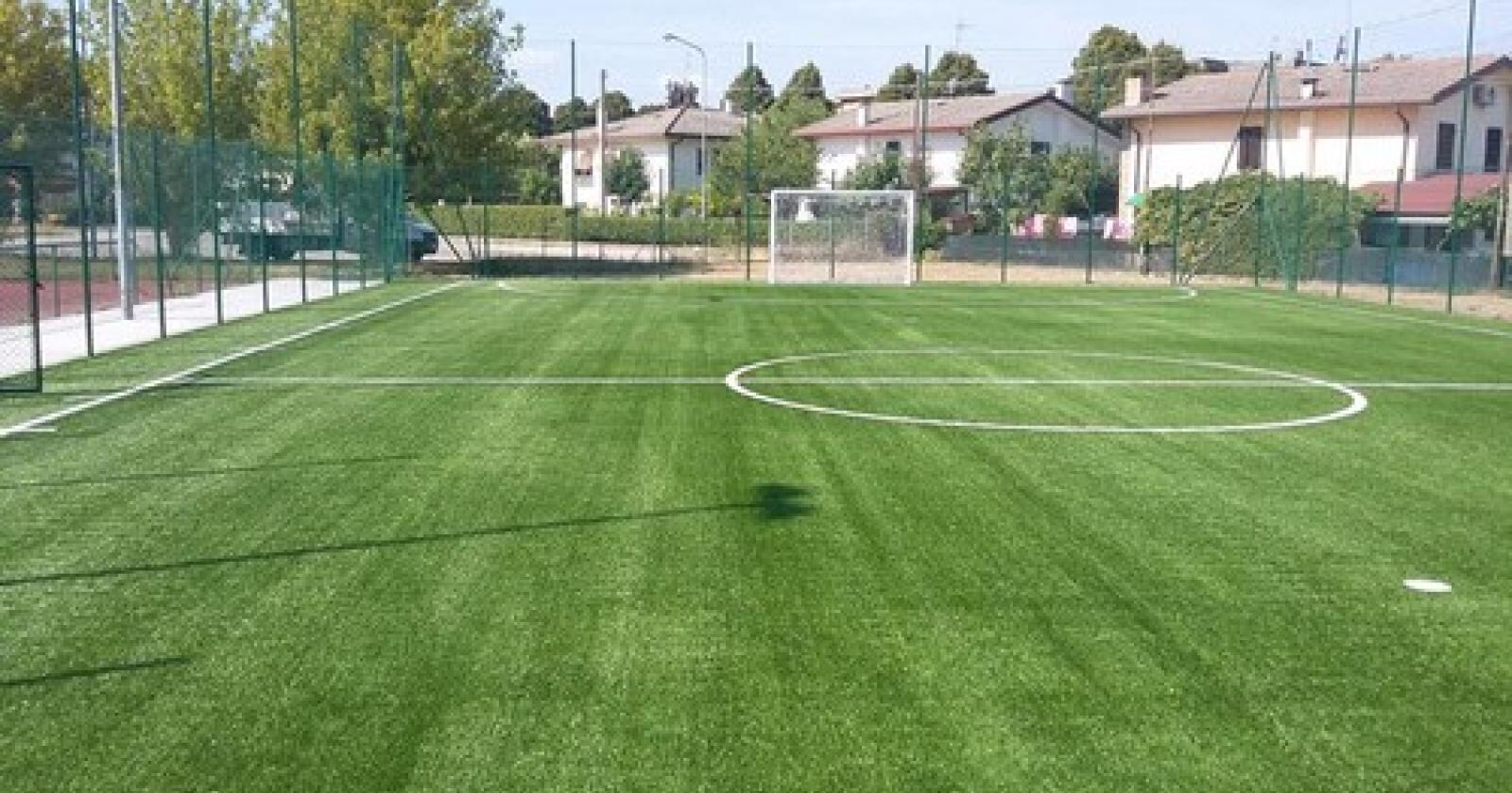 Campo calcetto polesella.jpg