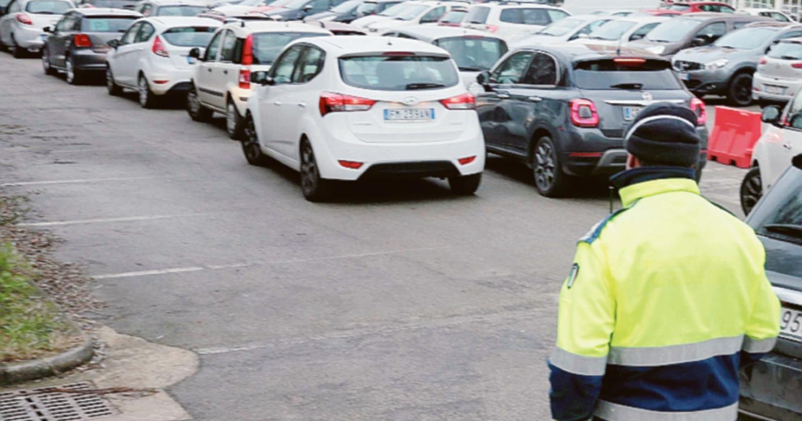 Da domani stop ai tamponi a pagamento per il green pass base