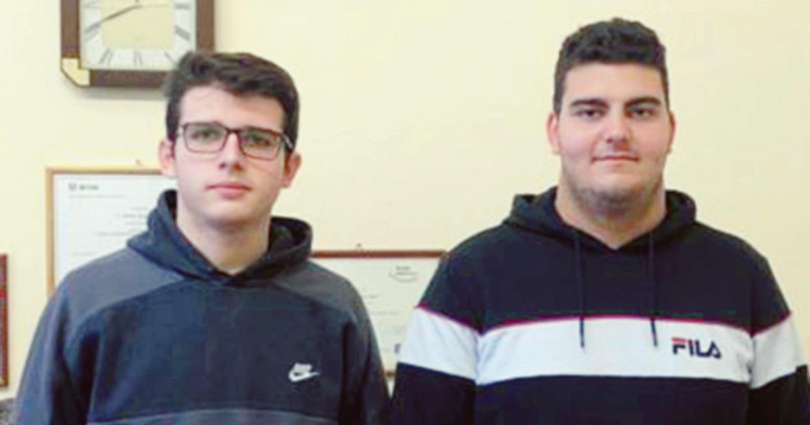 Due studenti soccorrono e salvano una donna