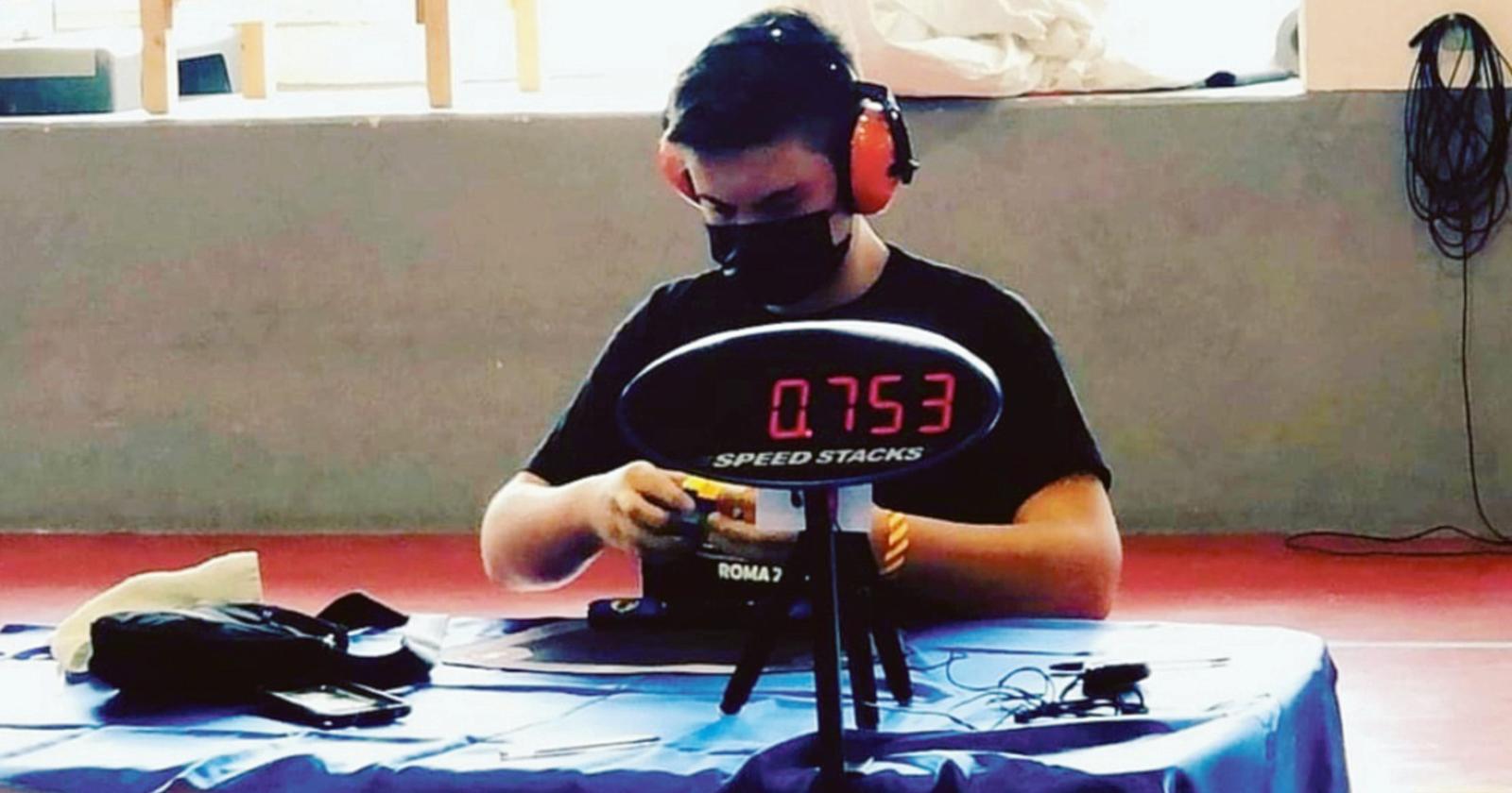 Ecco i maghi del cubo di Rubik