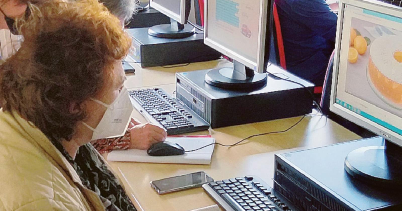 Il computer non ha più segreti nemmeno per i nonni