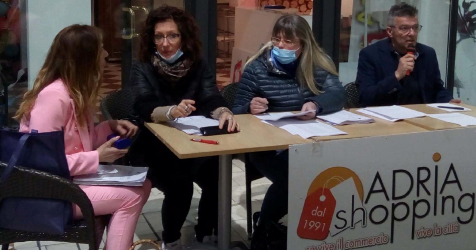 Adriashopping si tinge di rosa