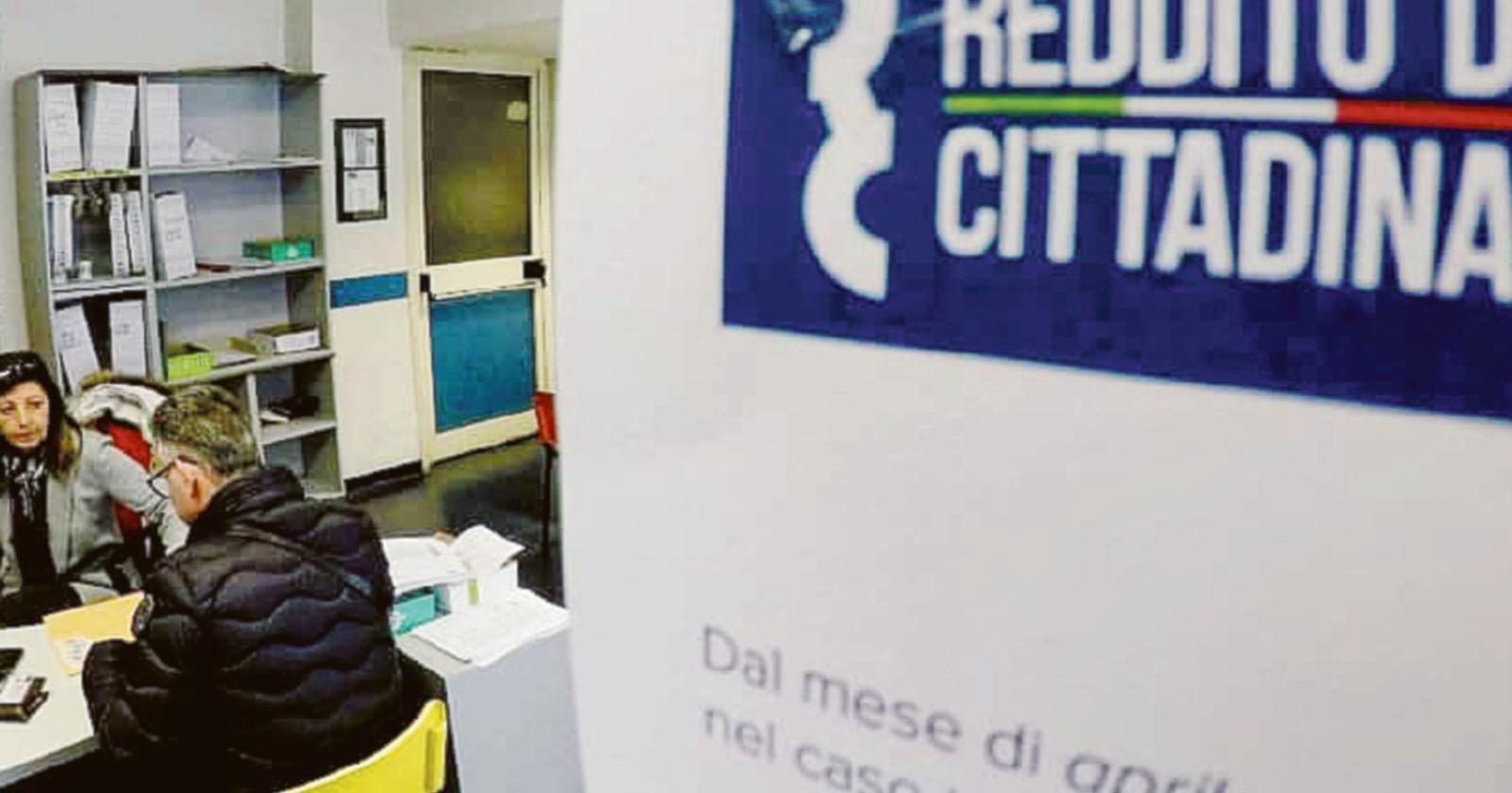 Reddito di cittadinanza: poco lavoro, molti reati