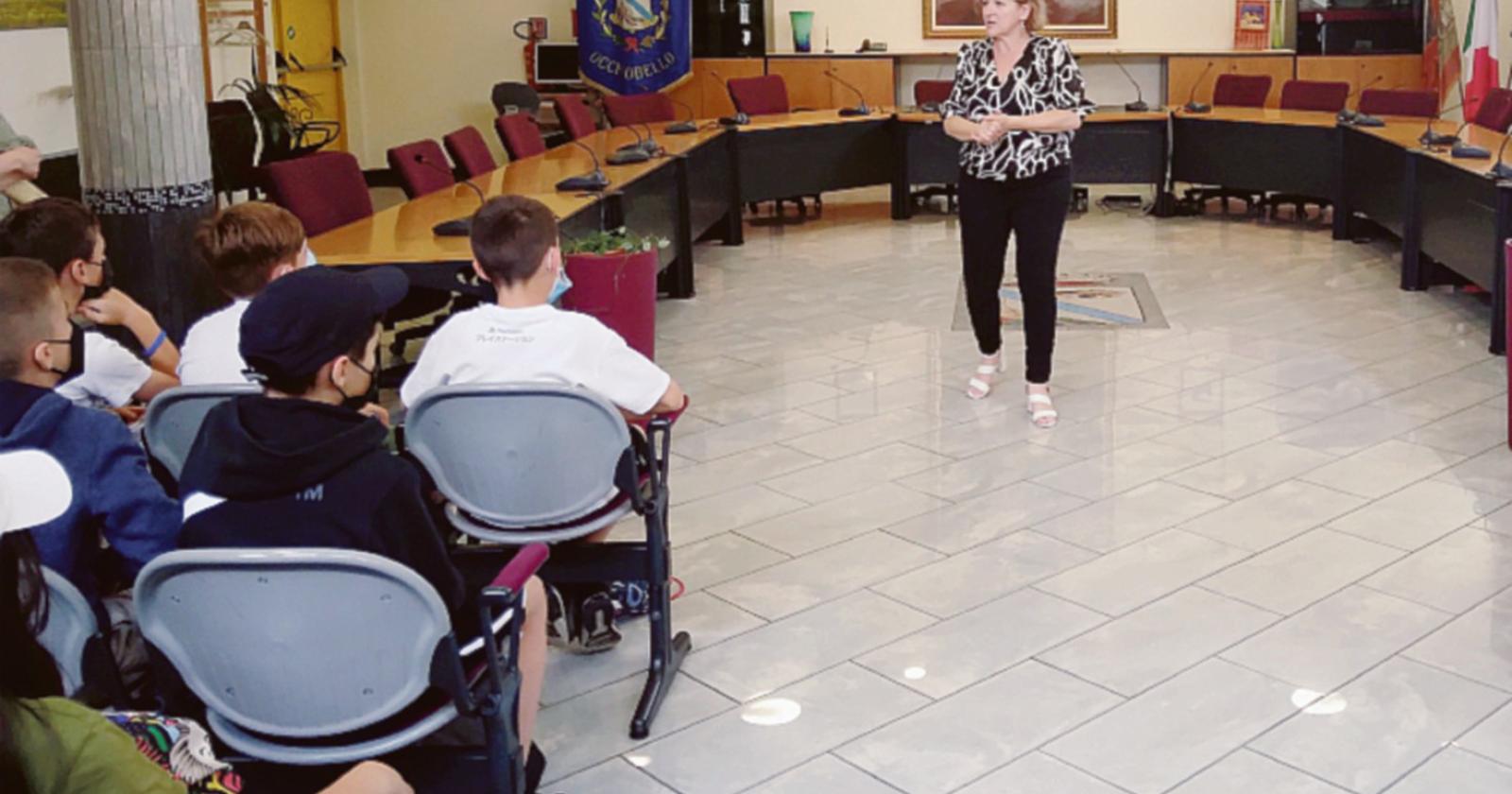 Alunni tutti in municipio