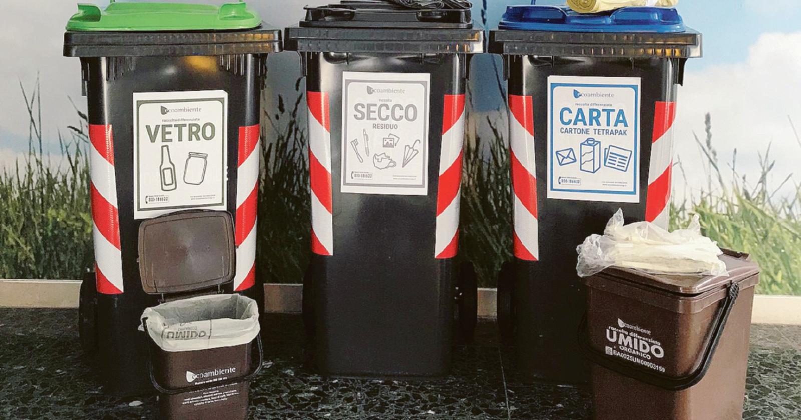 Cambia la differenziata, nuovi bidoni in distribuzione