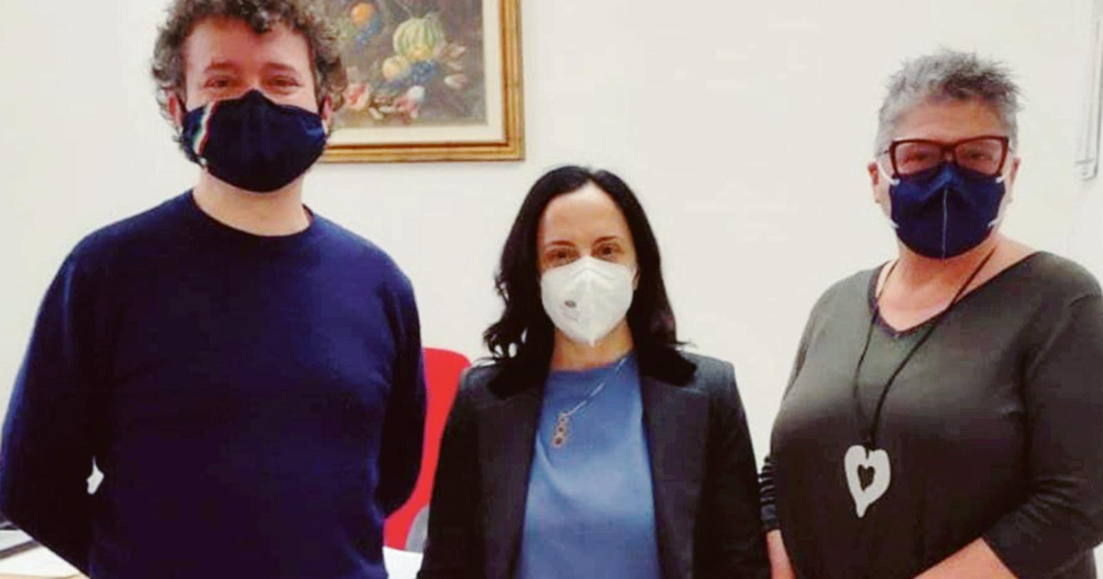 "Dipendenti in fuga da Comune e Civici"