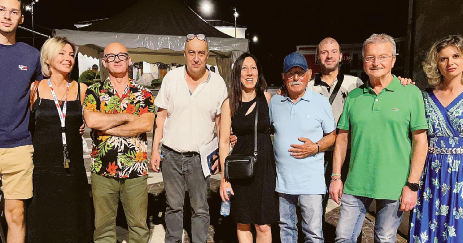 Santonastaso incanta la piazza