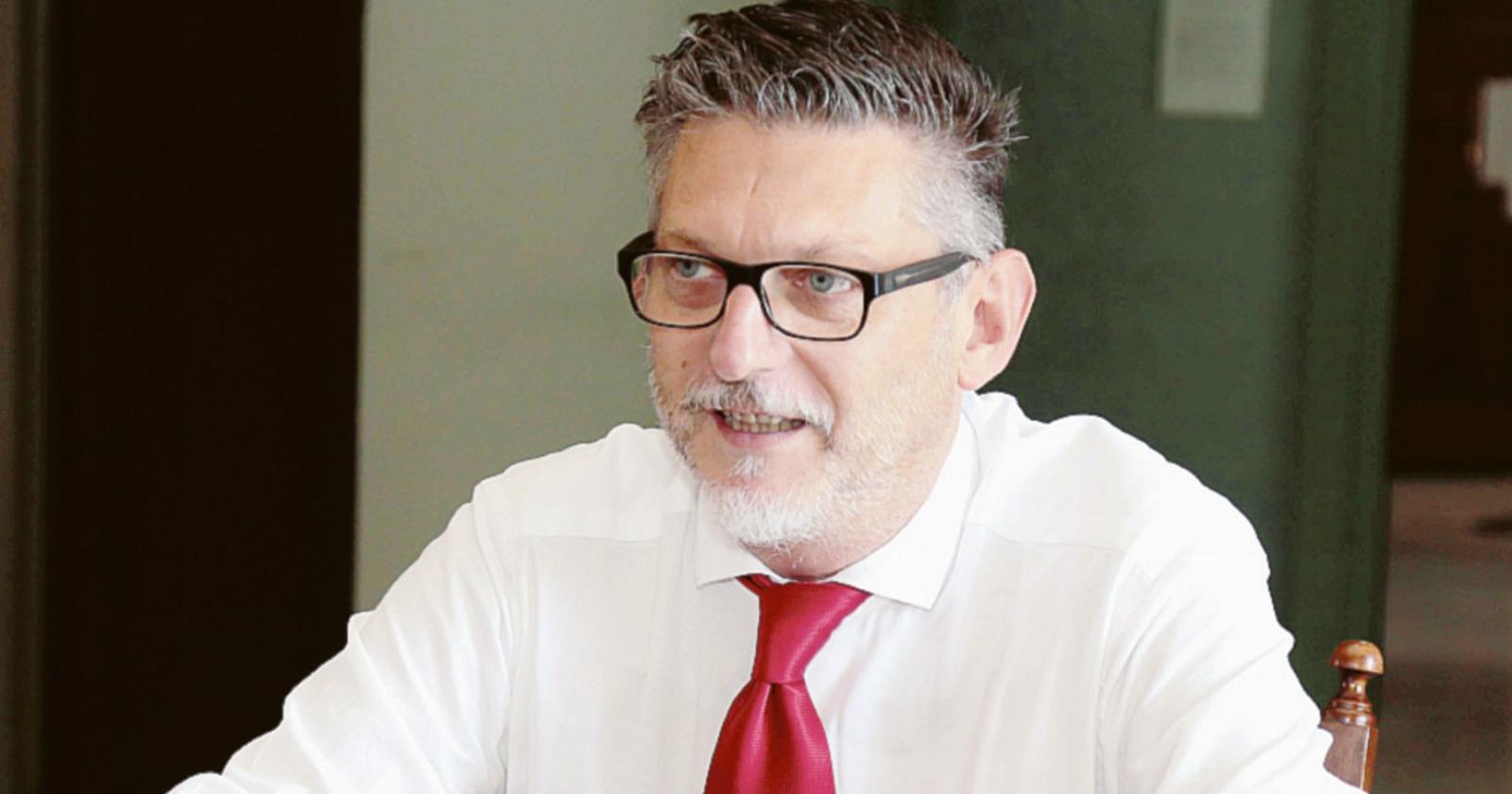 Caso Iras, soluzione in alto mare
