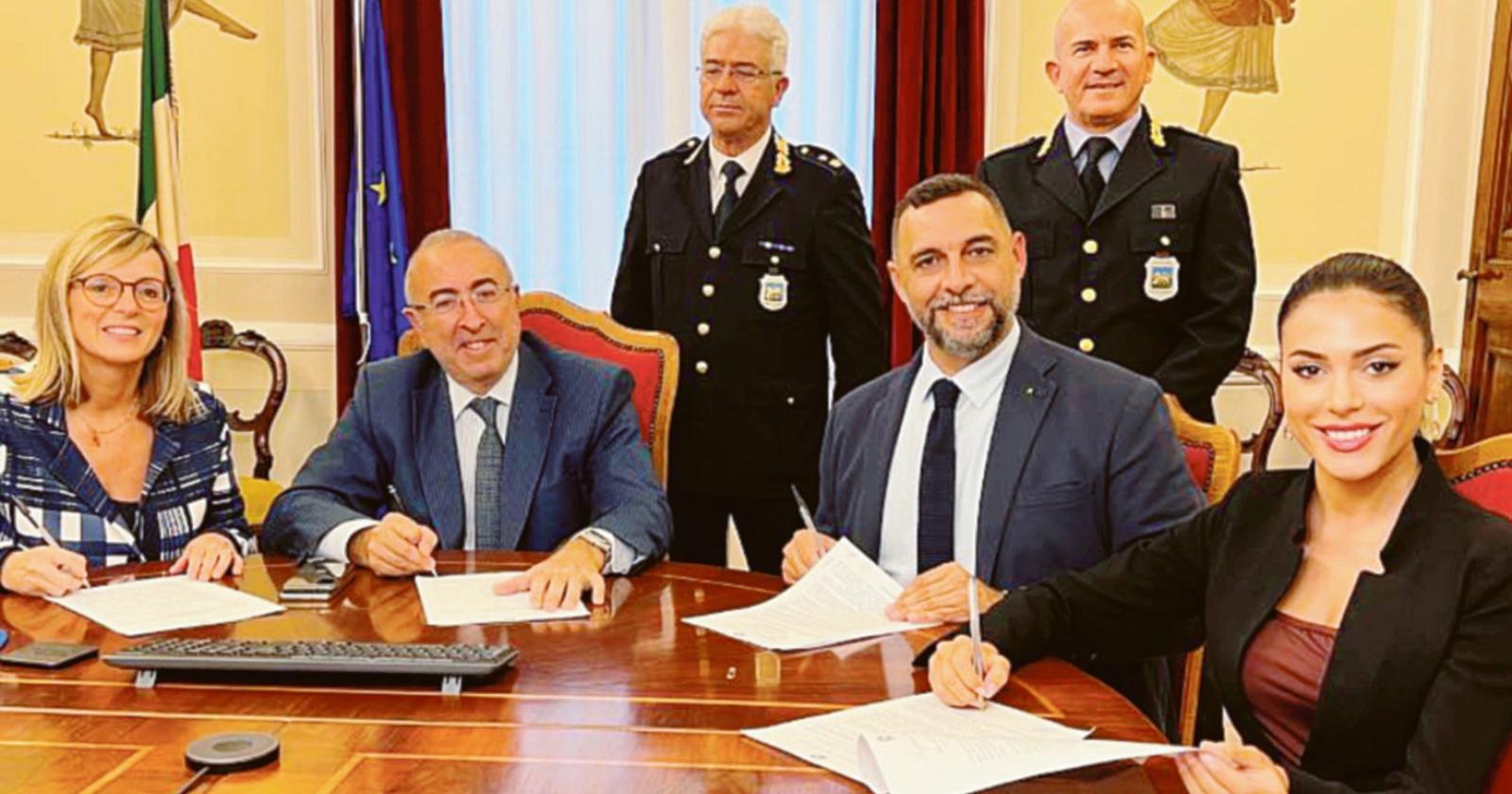 Più personale per stroncare il fenomeno del commercio illegale