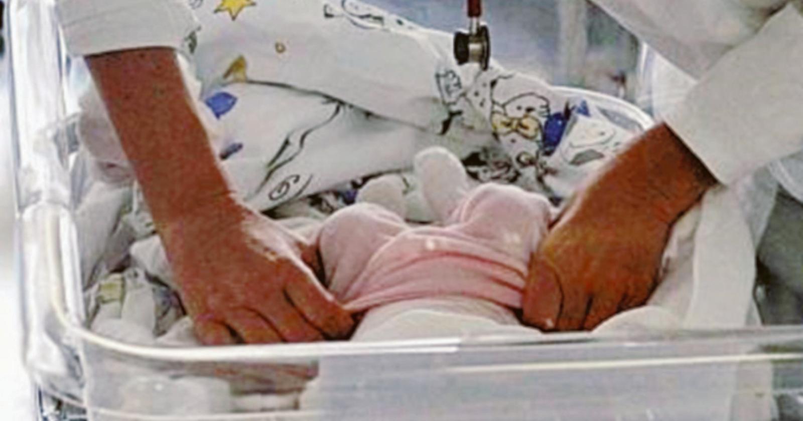 Neonato ustionato in ospedale