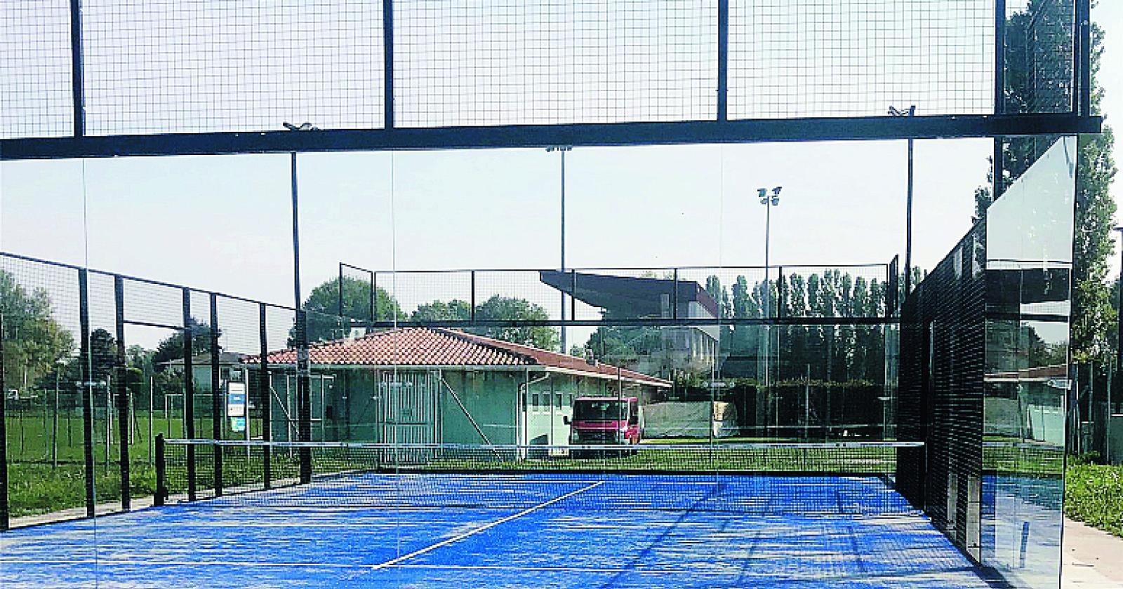 “Campo da padel inutilizzato”