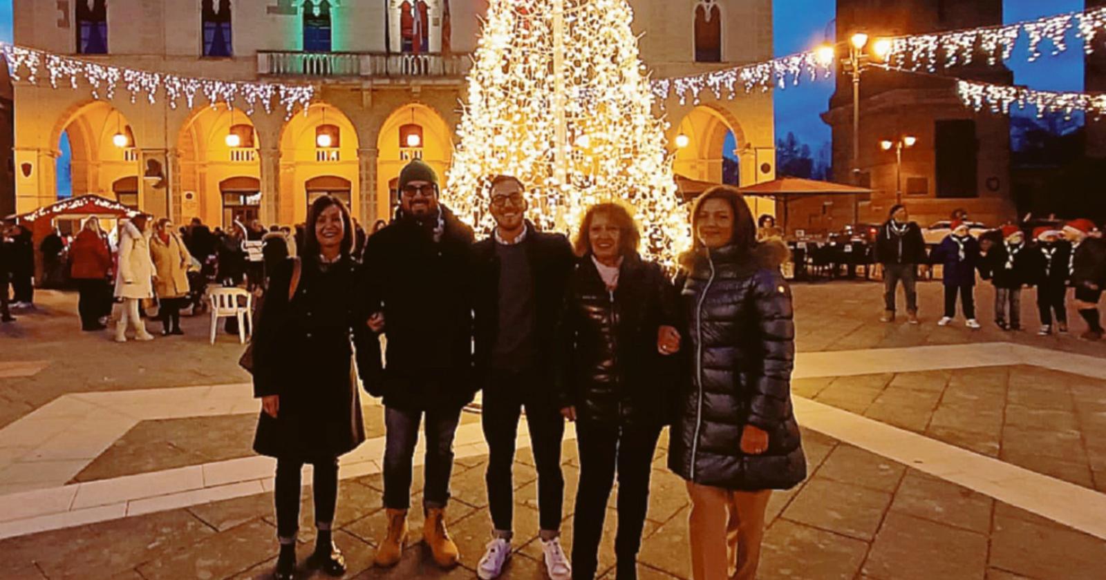 Il Natale più bello nelle piazze e nelle strade