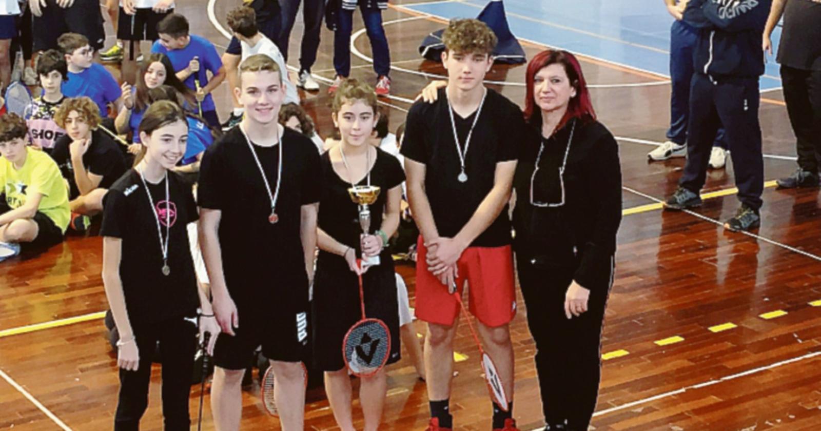 La scuola "Marin Sanudo" trionfa a badminton