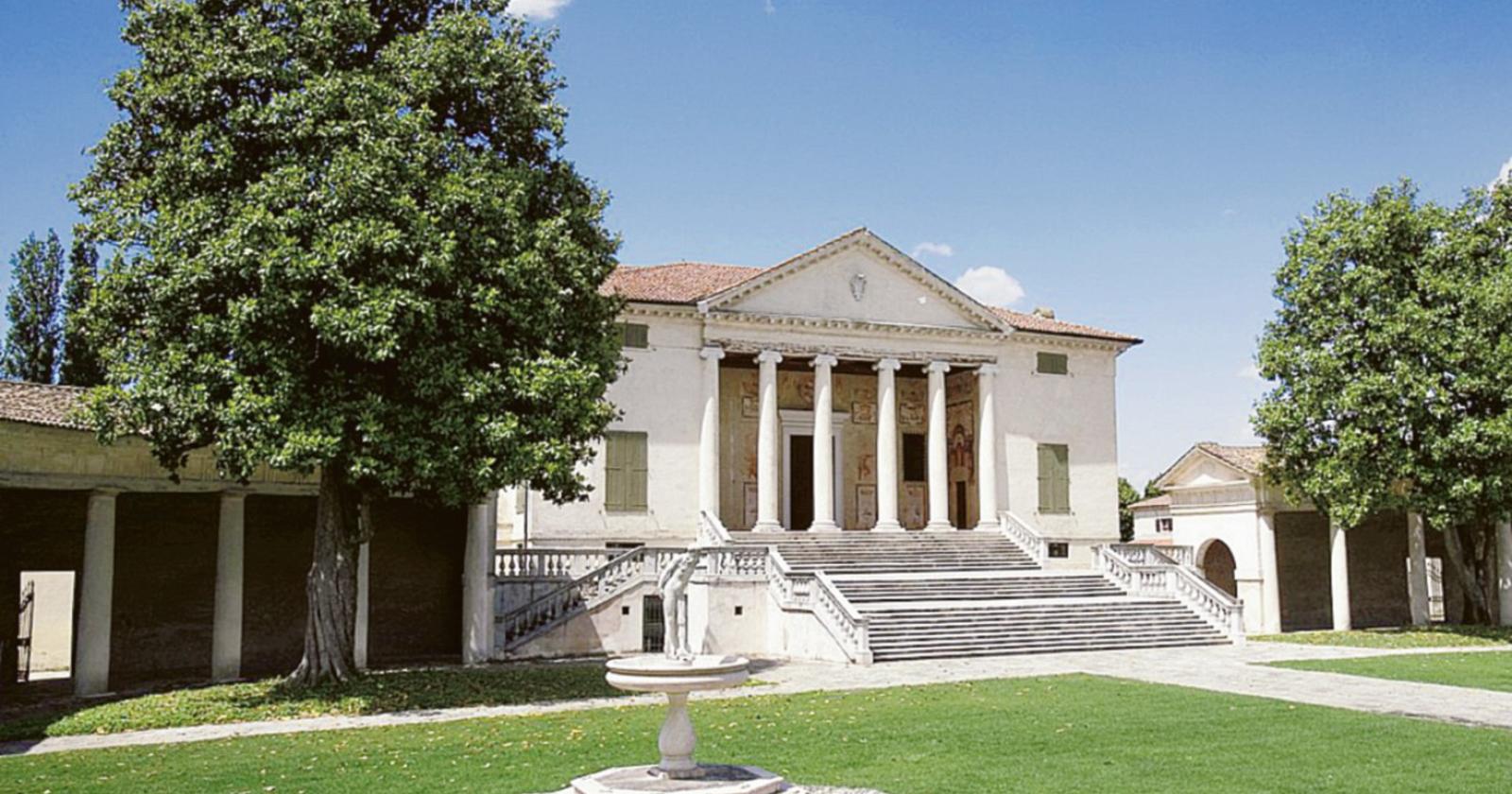 Dentro la calza, una visita al museo