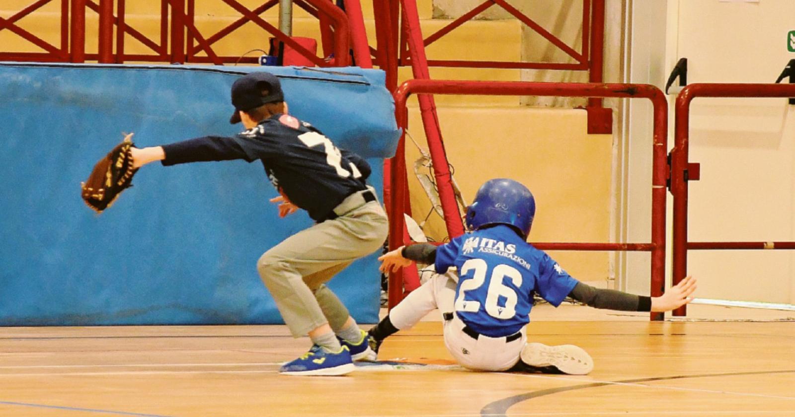 Winter League, doppio colpo