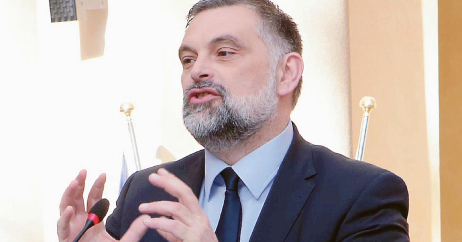 “Non si può più sperperare acqua”