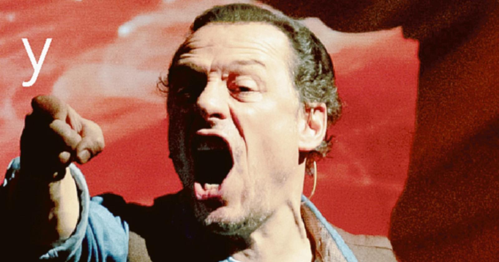 Arriva Stefano Accorsi 