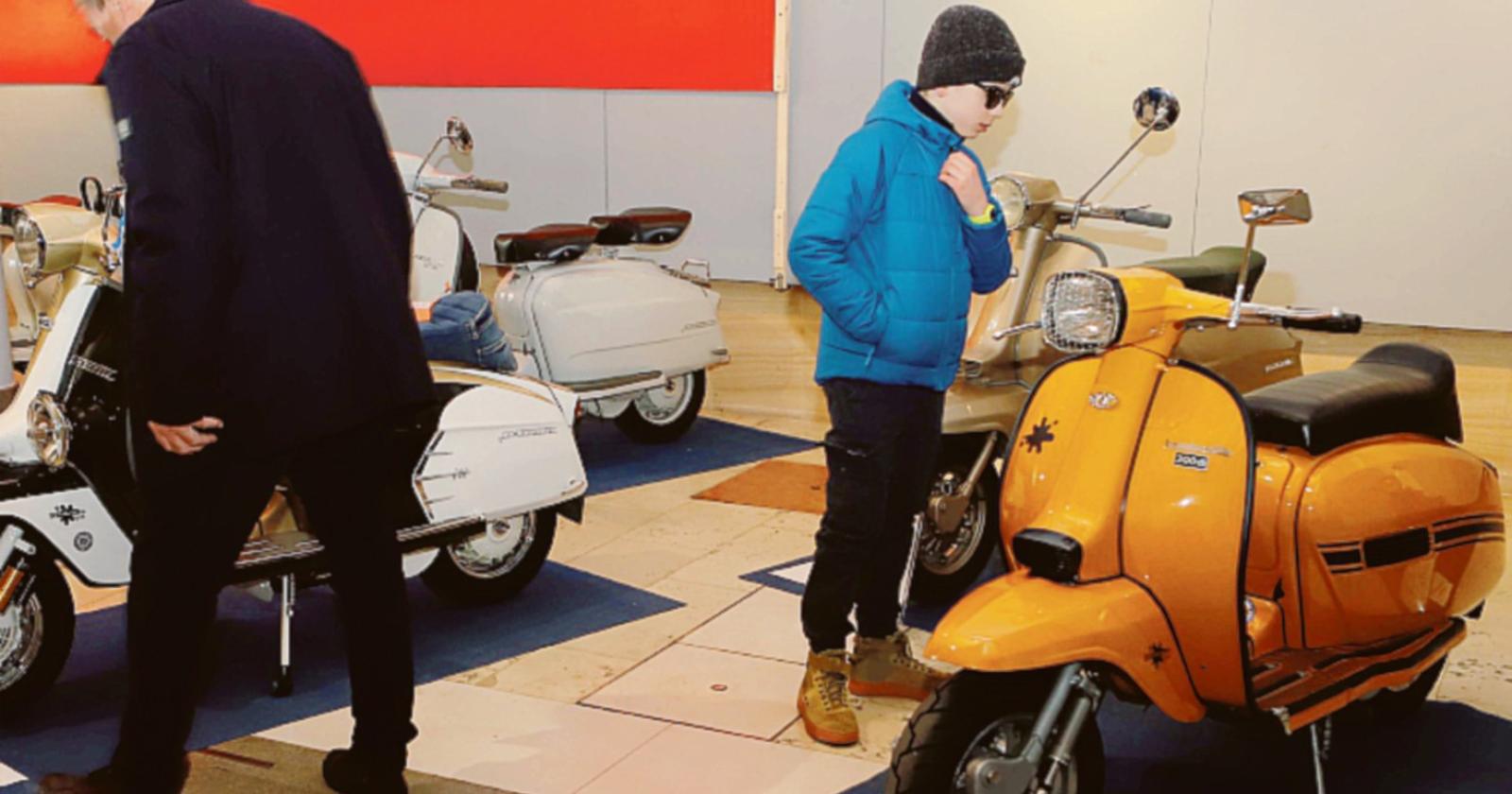 Vespe e lambrette: una mostra per celebrare la storia a due ruote