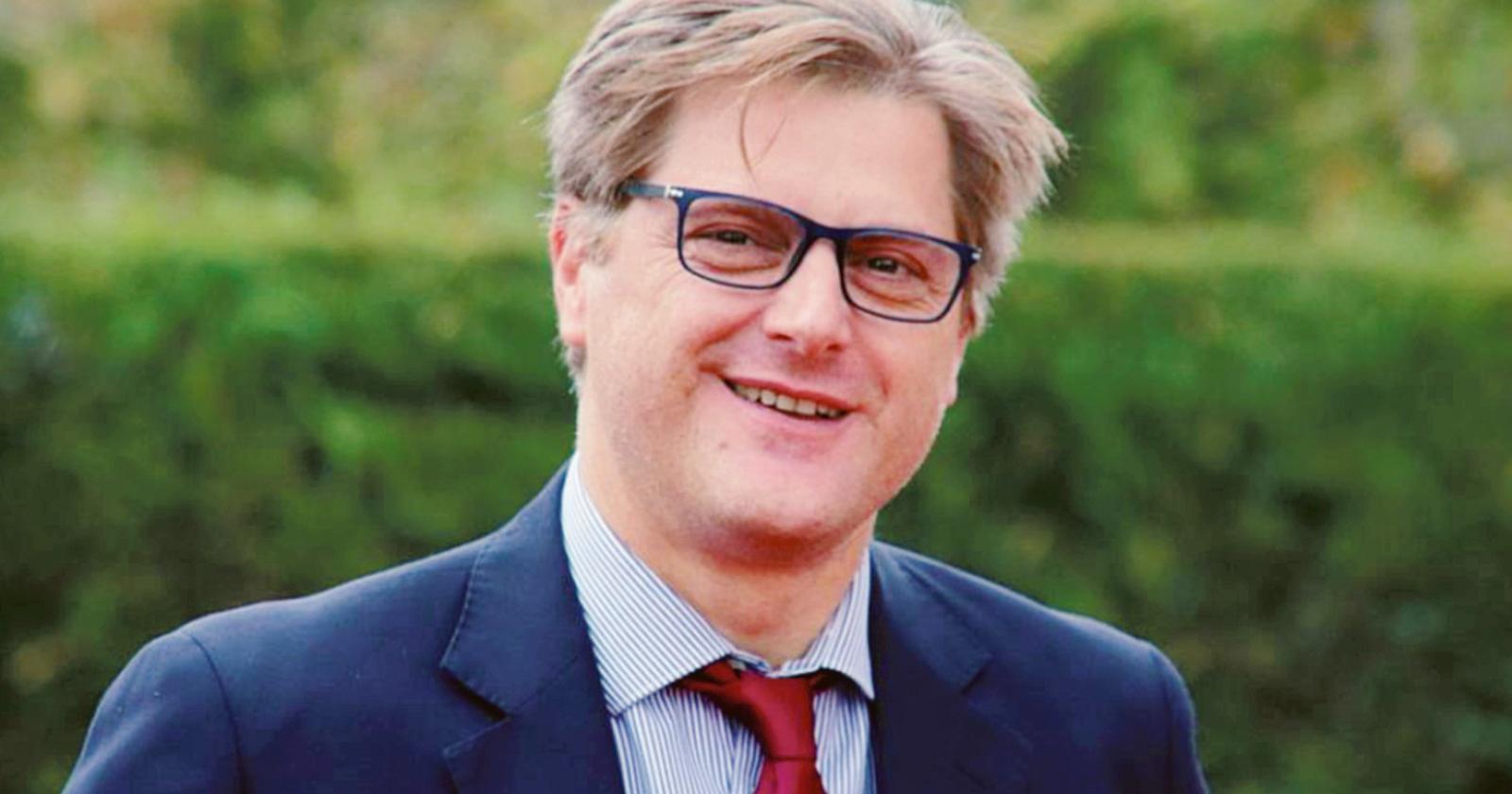 Caso Falco: annullato il bando, il centro sportivo torna al Comune