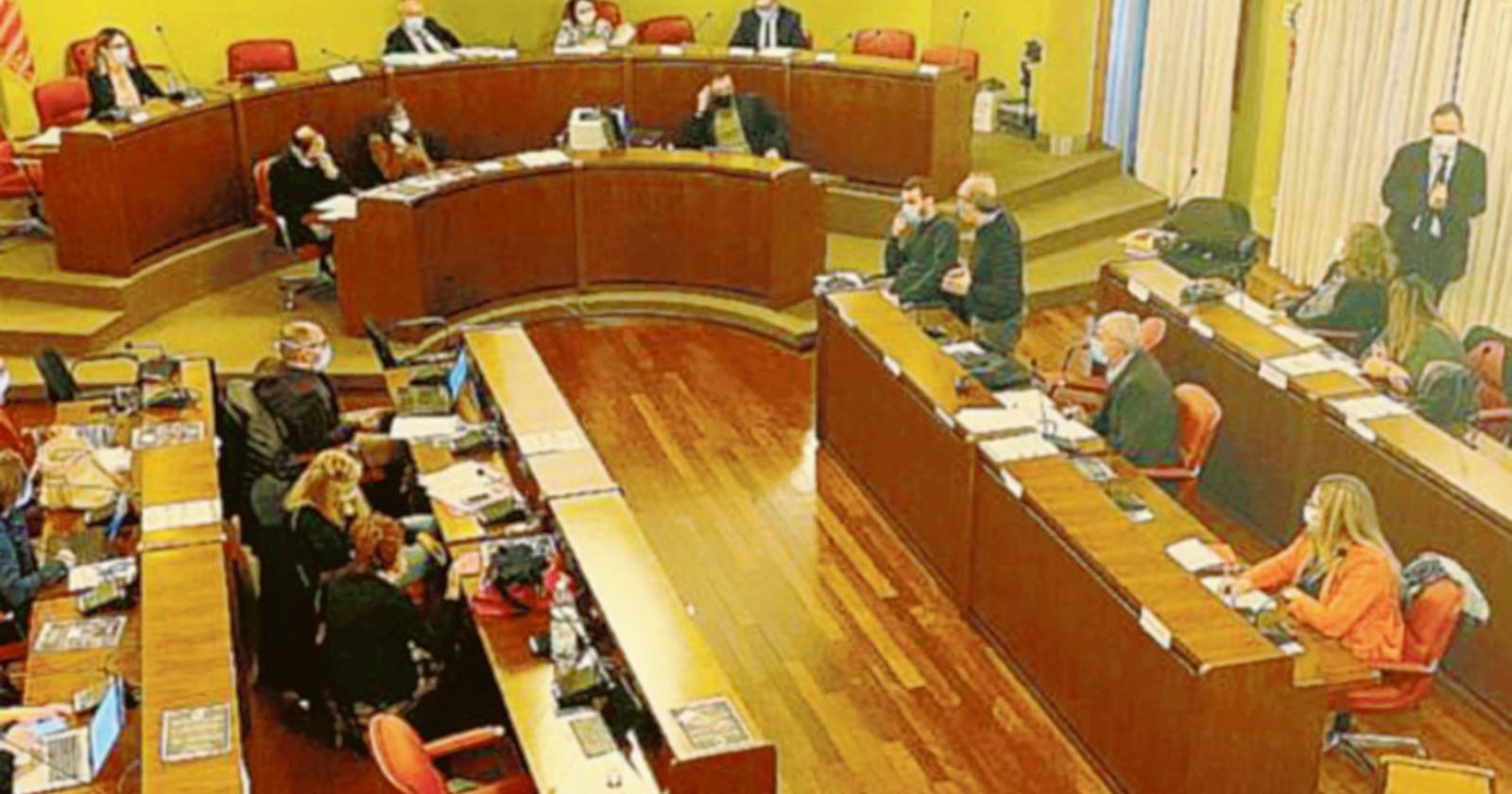 L'Iras tiene in stand by opere pubbliche ed eventi